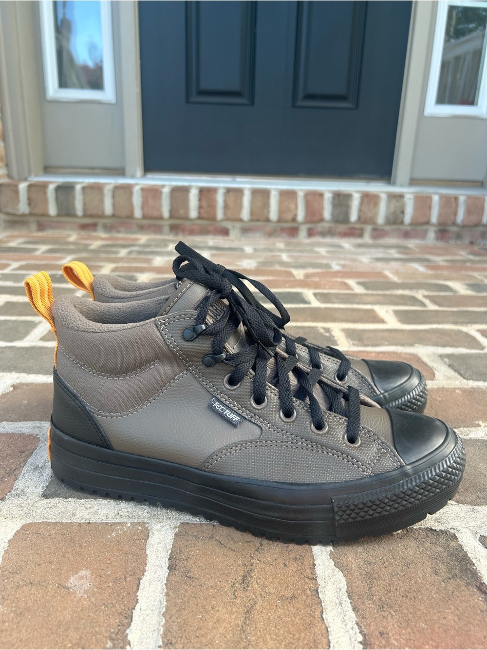 Converse Chuck Taylor All Star Malden Street Boot Truffle Mens 9 Womens 11